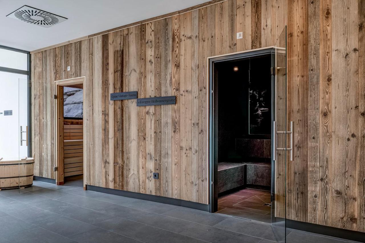 Das Unterrain Lifestyle Hotel Sankt Jakob in Defereggen Bagian luar foto